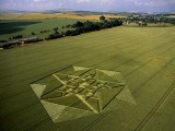 2003-07-06- Green Street, Avebury, Wiltshire 03